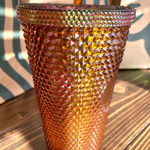 Limited edition 50th anniversary Starbucks tumbler - Picture 3 of 4